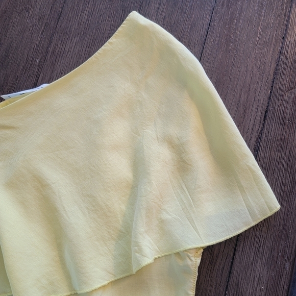 Zara Yellow One Shoulder Ruffle Top L - Picture 3 of 11